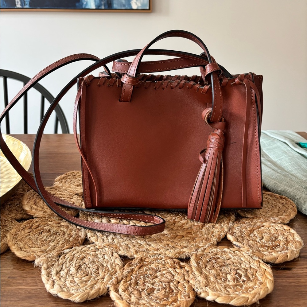 🌴3/$15 🌴Zara Brown Crossbody Bag with Tassel